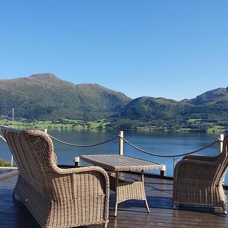Kvernesfjorden Apartments Steinsgrenda Экстерьер фото