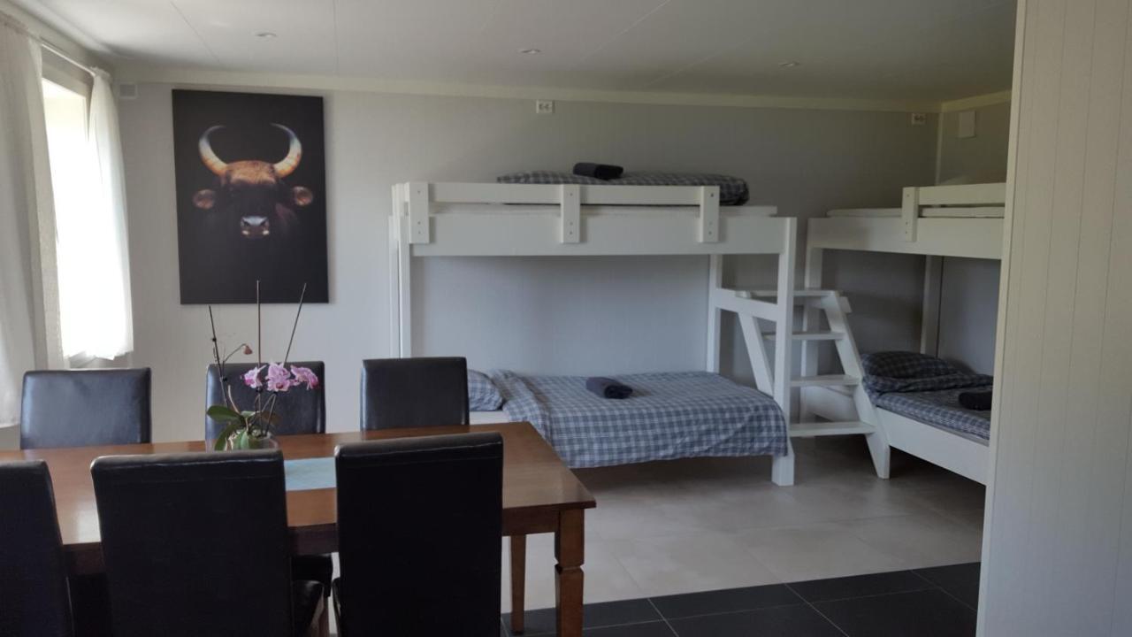 Kvernesfjorden Apartments Steinsgrenda Экстерьер фото